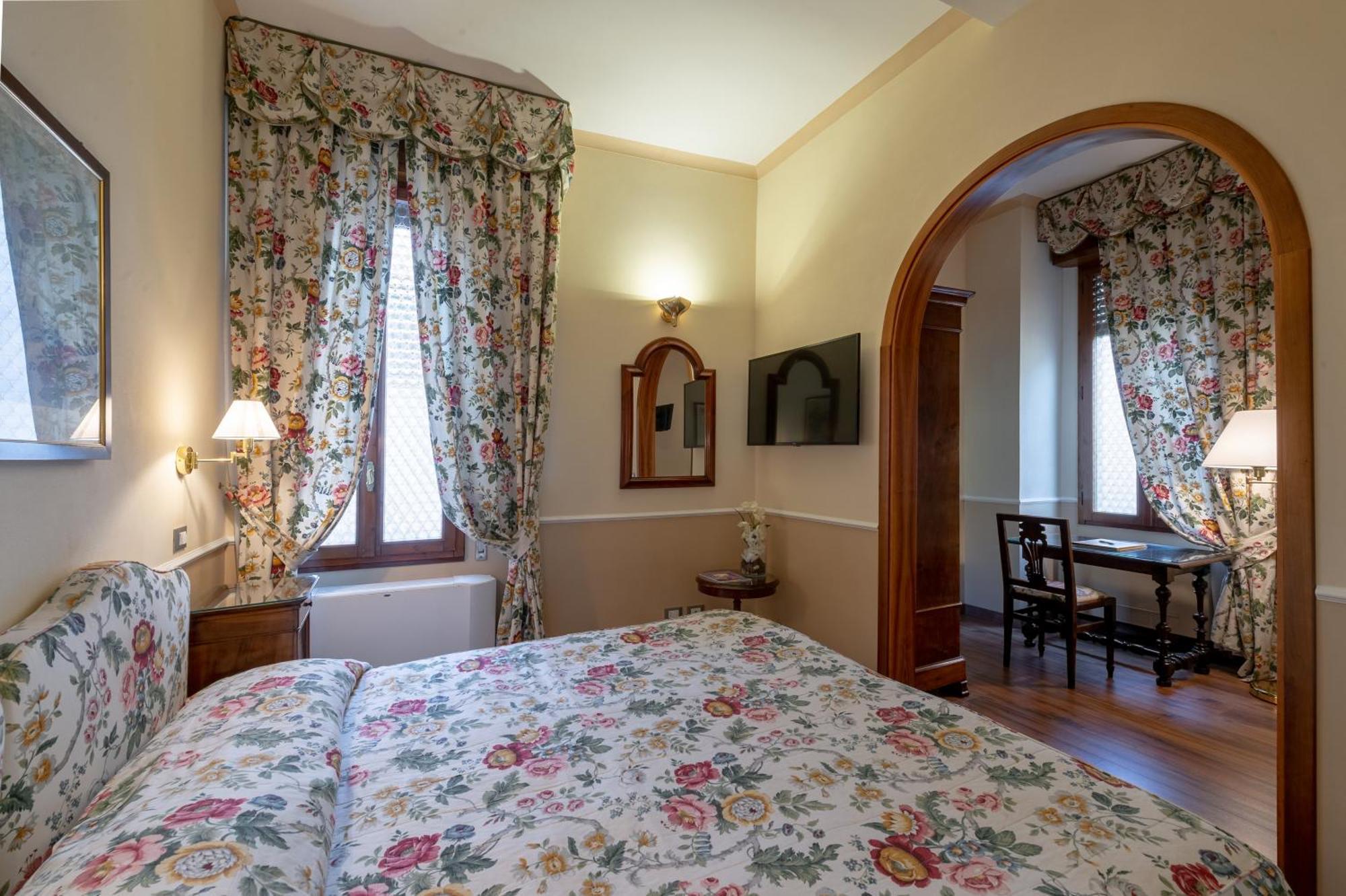 Hotel Posta Reggio nell'Emilia Esterno foto