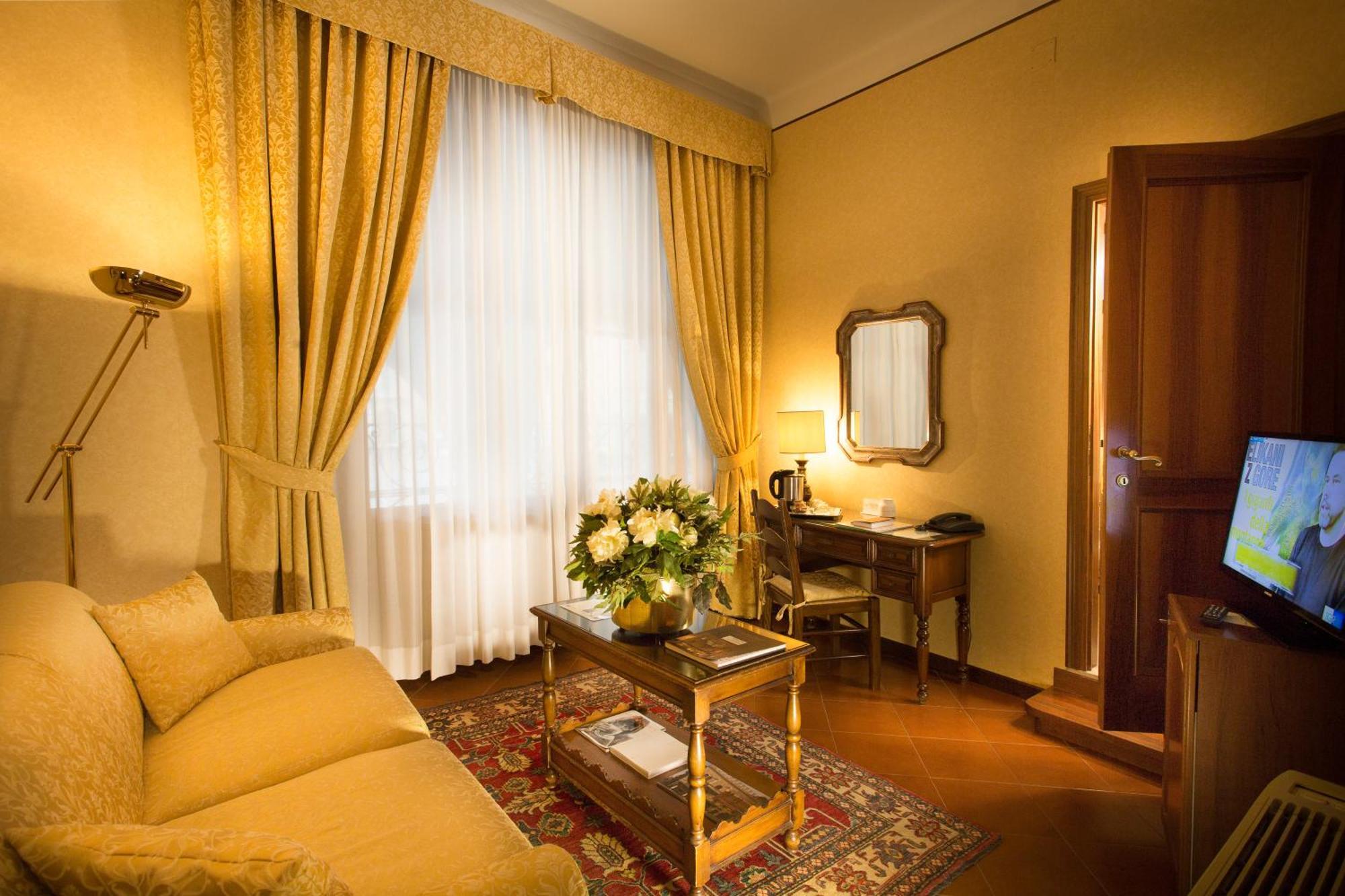 Hotel Posta Reggio nell'Emilia Esterno foto