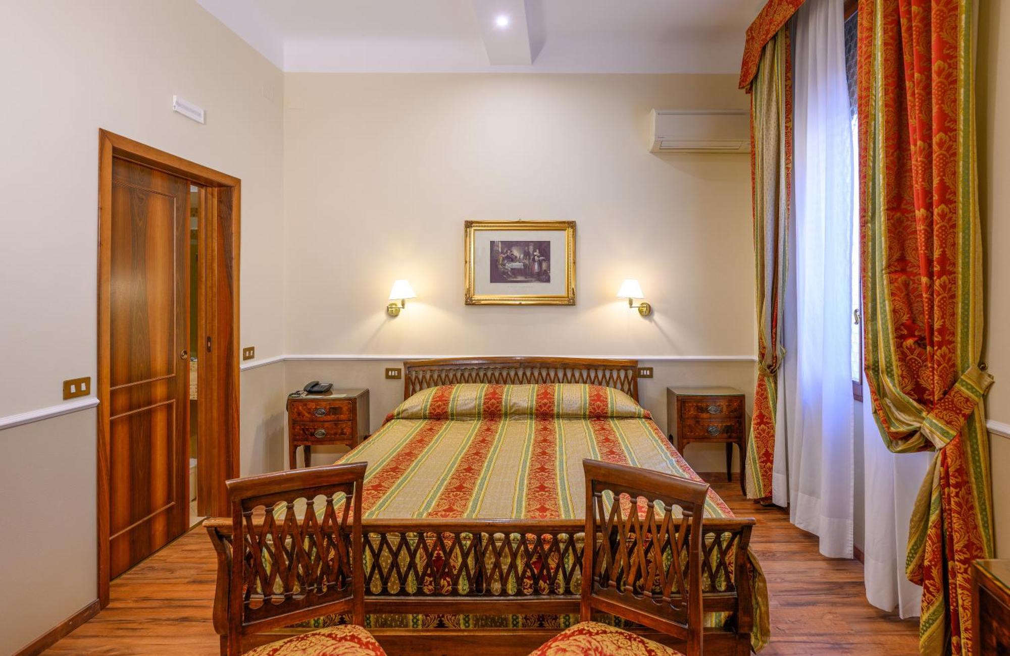 Hotel Posta Reggio nell'Emilia Esterno foto