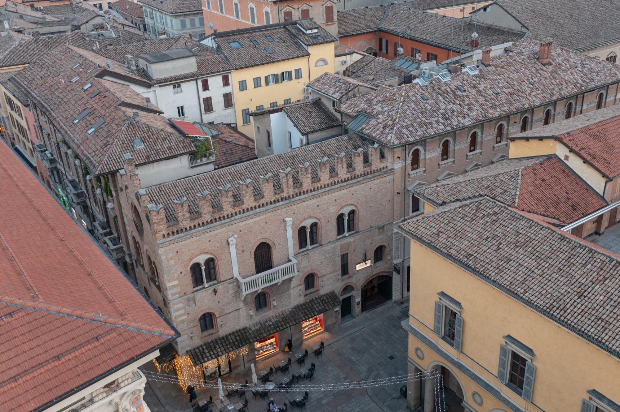 Hotel Posta Reggio nell'Emilia Esterno foto