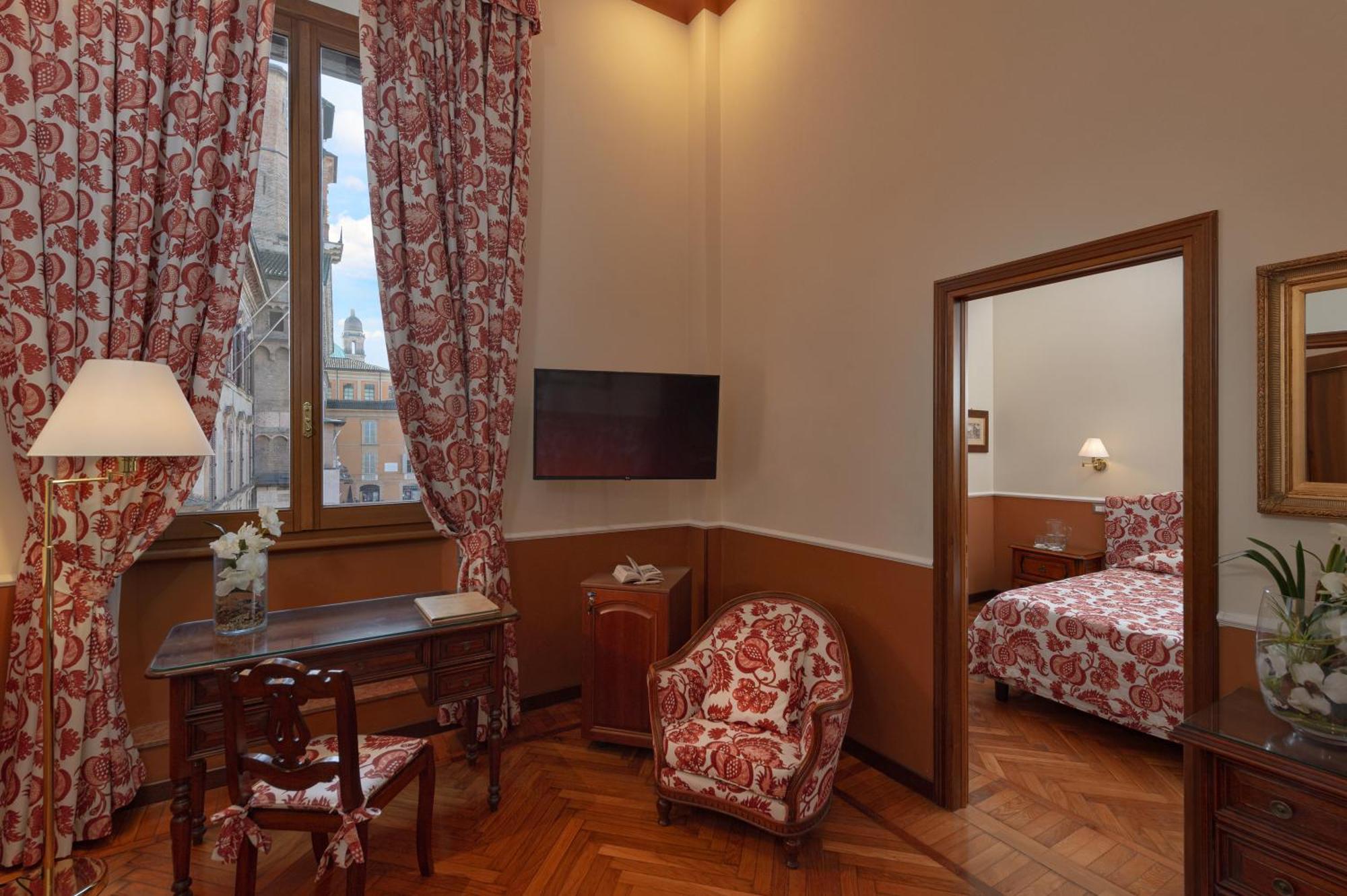 Hotel Posta Reggio nell'Emilia Esterno foto