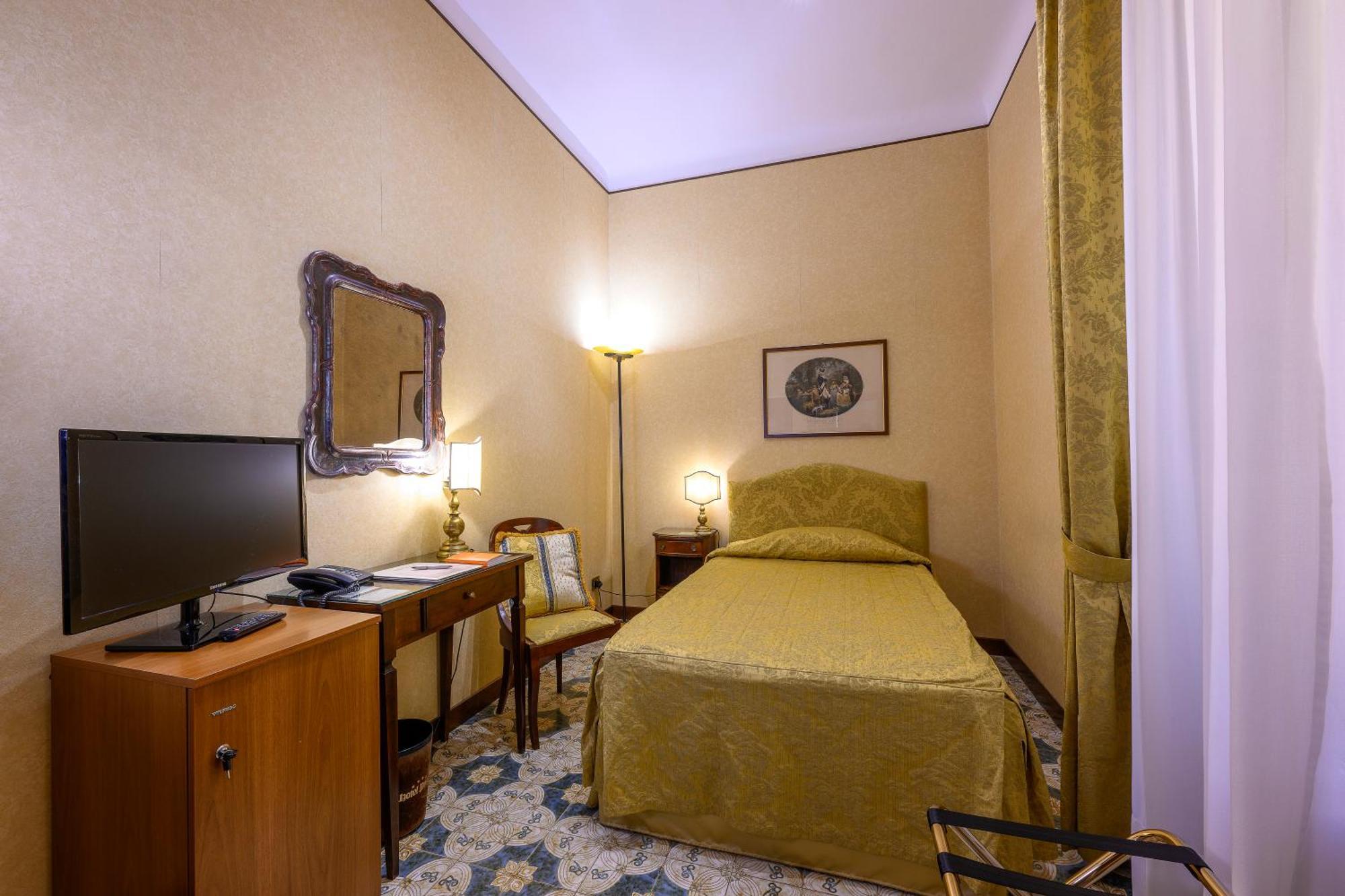 Hotel Posta Reggio nell'Emilia Esterno foto