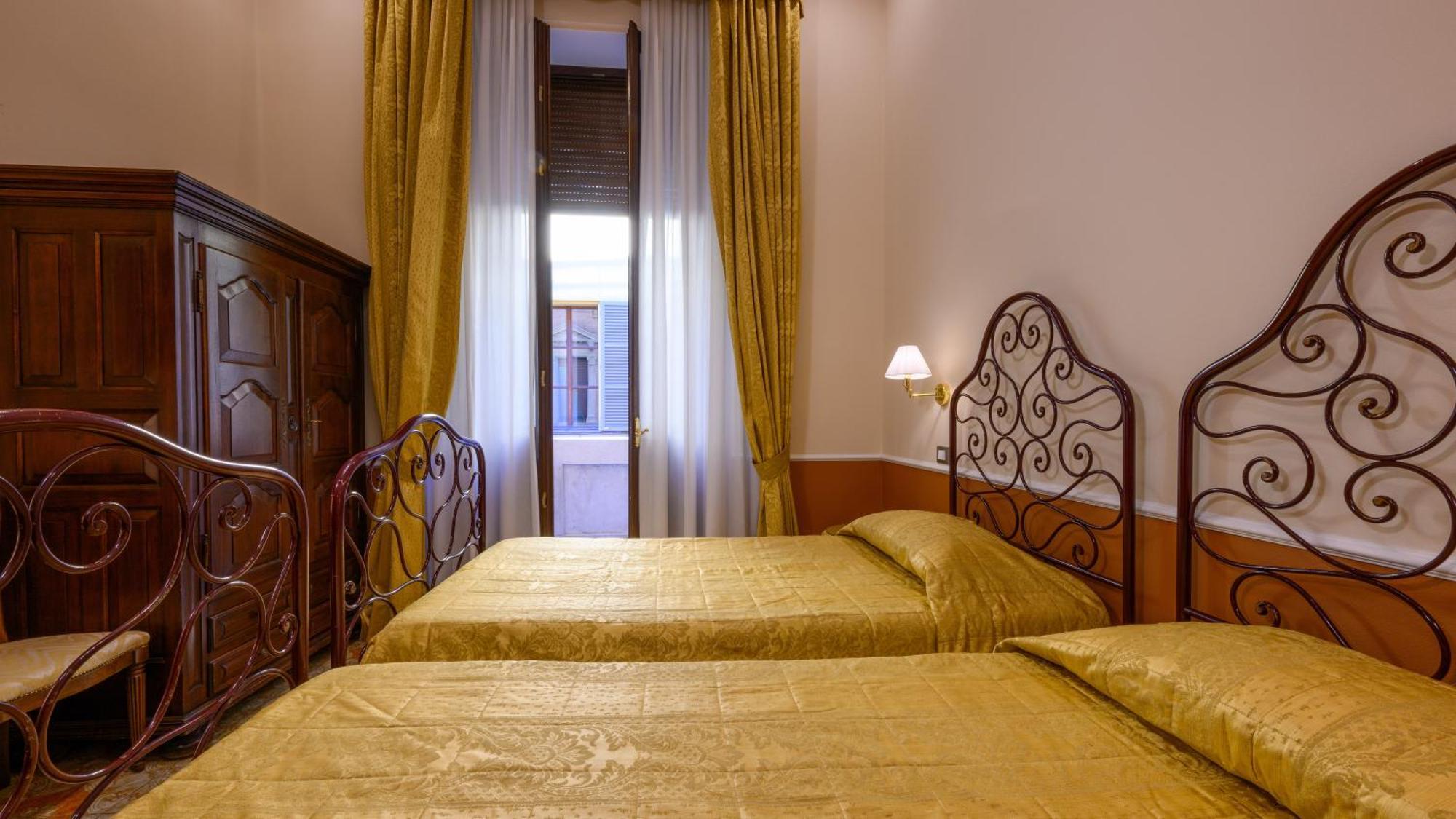 Hotel Posta Reggio nell'Emilia Esterno foto